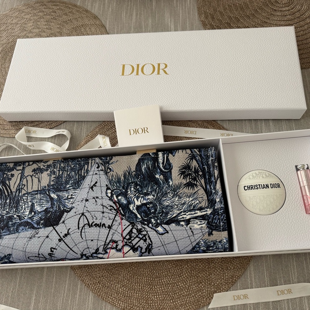 Dior Around The World VIP Gift Set - Tote Bag, Le Baume, Lip Glow, Full Size NIB